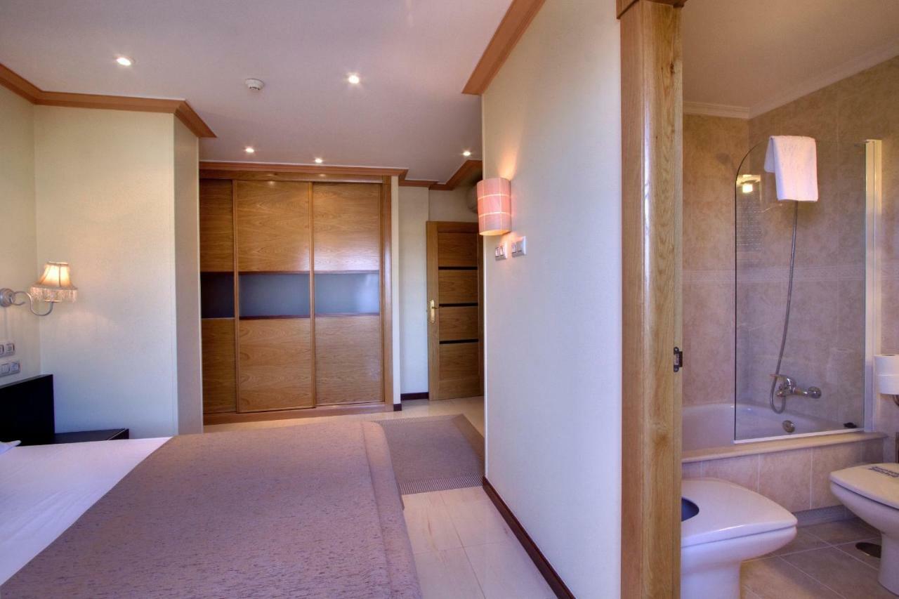 Apartamentos Mediterraneo Real 2 Фуэнхирола Экстерьер фото